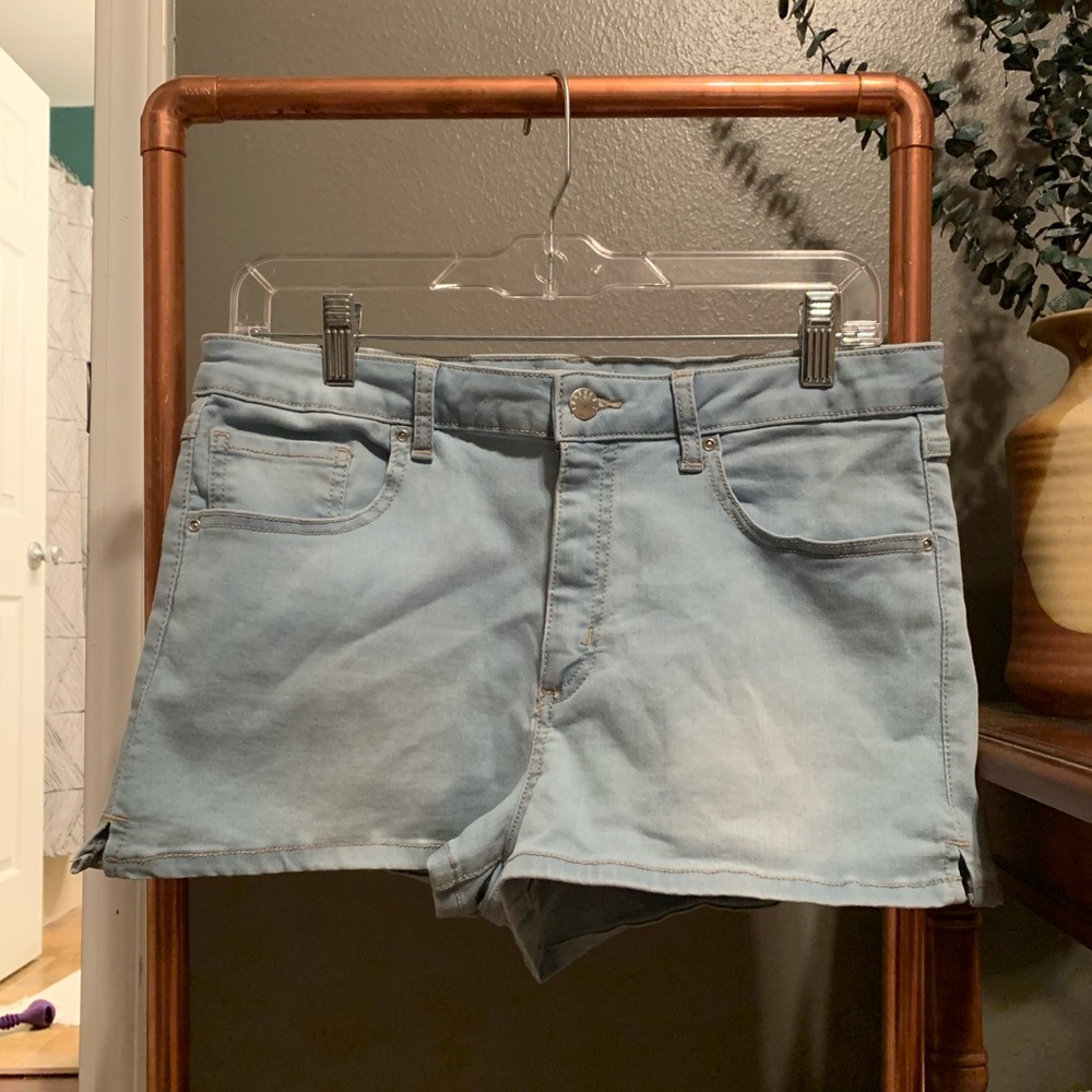 NWOT FXI Denim Shorts